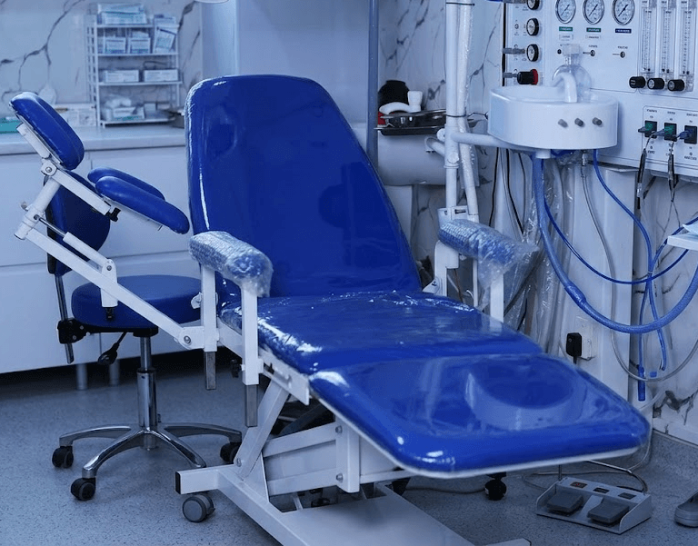 Teeth whitening in Abeokuta at Careplace Hospital